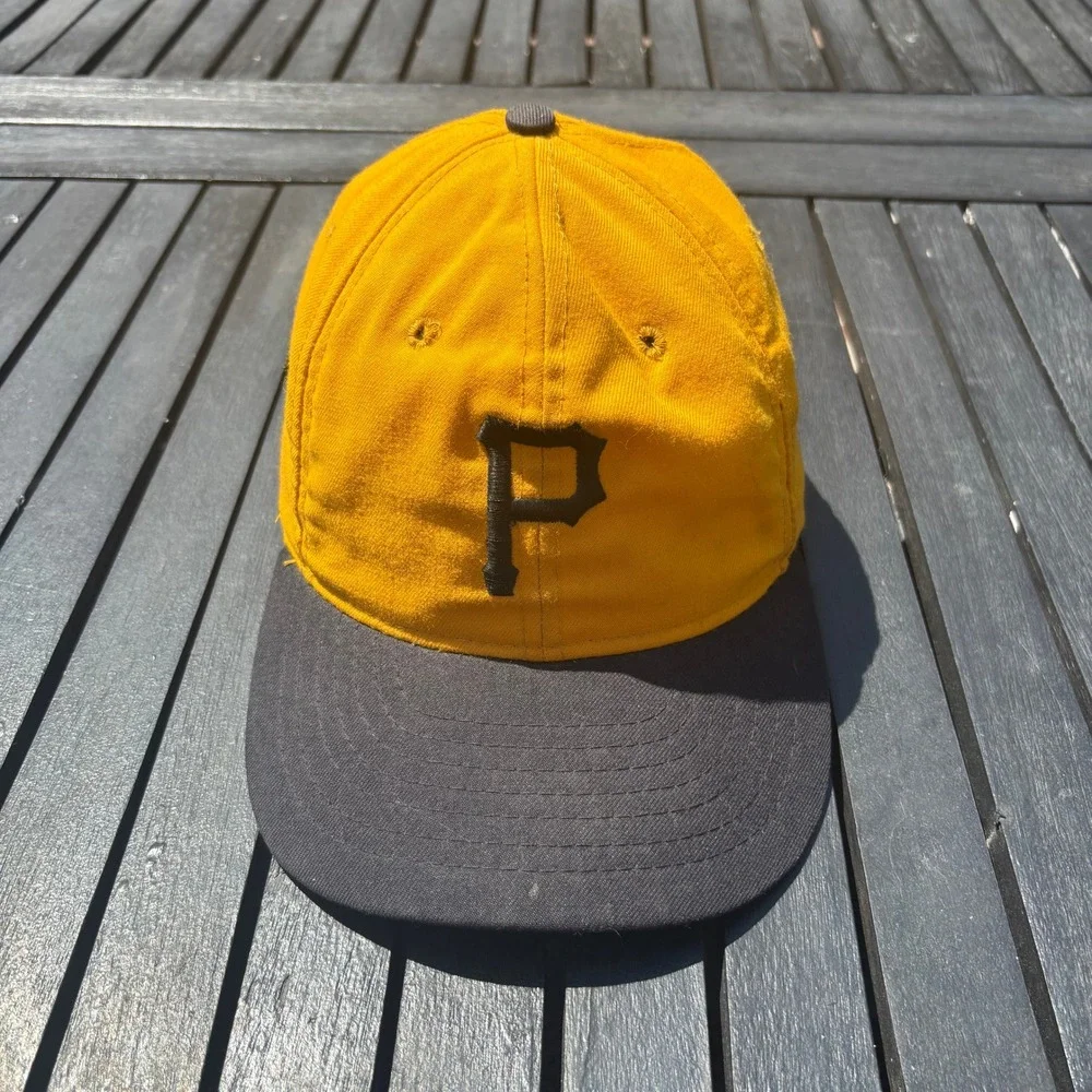 Roman Pro Pittsburgh Pirates Hat Mens 7 1/4 Yellow Black Used Vintage Fitted
